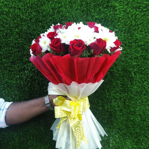 Flower Bouquet (900rs)