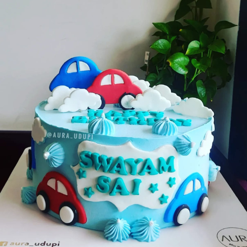 Customized Cakes (2.5 KG)